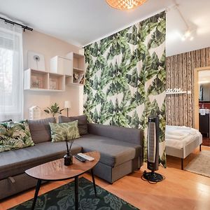 Studio met een King Size Bed